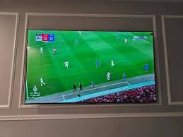 تلفزيون 75 بوصة نحيف 4K كيو ال اي دي وكوانتوم كريستال ونطاق HDR 10+ photo review