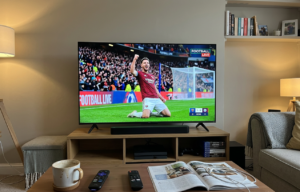 تلفزيون 65 بوصة بتقنية 4K QLED TV photo review