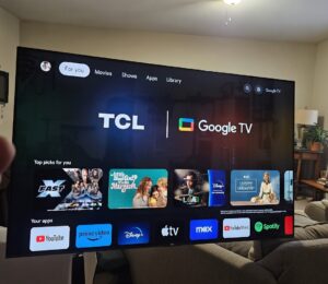 تلفزيون من تي سي ال بشاشة 75 بوصة، بدقة 4K، موديل 75T8B photo review