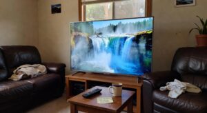 تلفزيون من تي سي ال بشاشة 75 بوصة، بدقة 4K، موديل 75T8B photo review