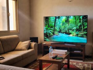 تلفزيون من تي سي ال بشاشة 75 بوصة، بدقة 4K، موديل 75T8B photo review