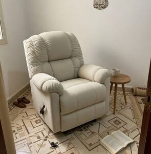 كرسي استرخاء| ثابت - خامة مخملية - ضمان 5 سنوات - بيج فاتح photo review