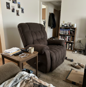 كرسي استرخاء Rock Best | ثابت | اللون أسود. photo review