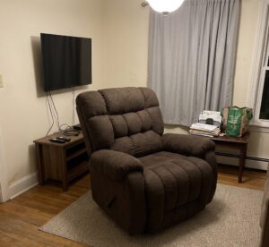 كرسي استرخاء Rock Best | ثابت | اللون أسود. photo review