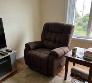 كرسي استرخاء Rock Best | ثابت | اللون أسود. photo review